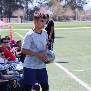 Meet your Posher, Diego